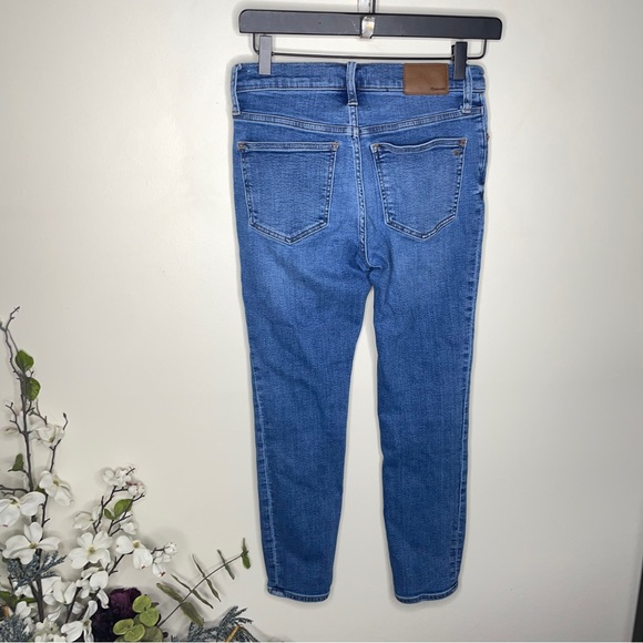 MADEWELL 9" Mid-Rise Skinny Crop Jeans Button-Front TENCEL Denim Edition {M11} - Picture 4 of 7
